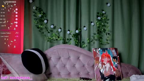 Snapshot of lika_moon chatting on January 30, 2025, 5:30 am Lika online show from January 30, 2025, 5:30 am