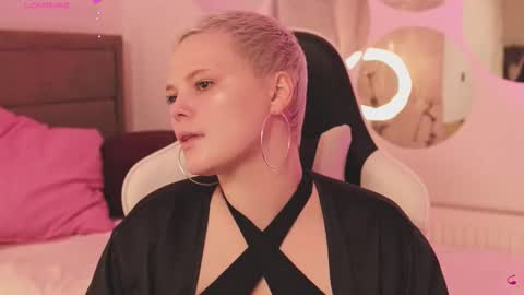 likaaberry online show from February 19, 2026, 11:17 am