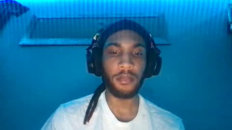 Suave online show from January 6, 2025, 2:14 pm