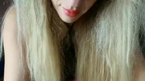 Mia                   Onlyfans link -  online show from March 2, 2026, 7:59 am