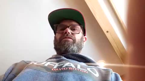 St pierre online show from February 2, 2026, 5:00 pm