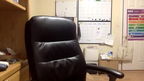 likefhot online show from November 12, 2025, 2:01 am