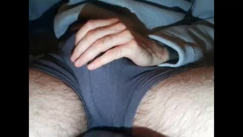 likehockey1234 online show from April 14, 2026, 3:23 am