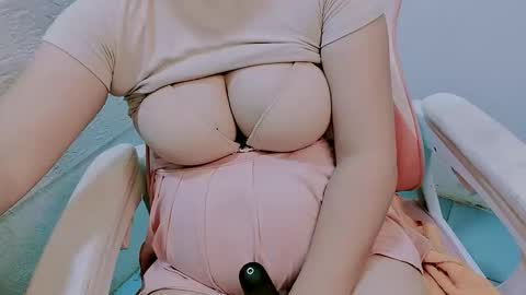 likixi online show from March 26, 2026, 1:55 am