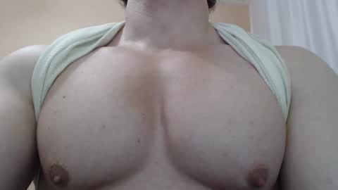 Snapshot of likwidator84 chatting on September 16, 2025, 11:00 am Maximus online show from September 16, 2025, 11:00 am