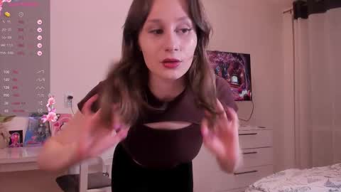 Snapshot of lil_ember chatting on September 12, 2025, 11:59 pm Little Amber Guys please if its not difficult for you give it a thumbs up online show from September 12, 2025, 11:59 pm