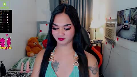 Snapshot of lil_fantacy chatting on February 25, 2025, 12:25 am LILY online show from February 25, 2025, 12:25 am