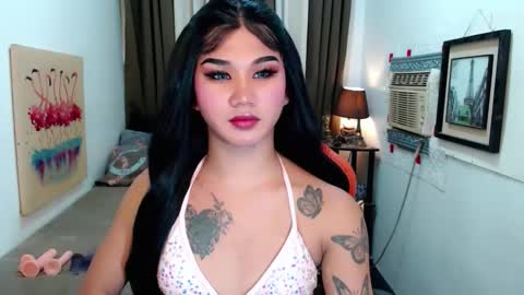 Snapshot of lil_fantacy chatting on October 2, 2025, 4:03 pm LILY online show from October 2, 2025, 4:03 pm