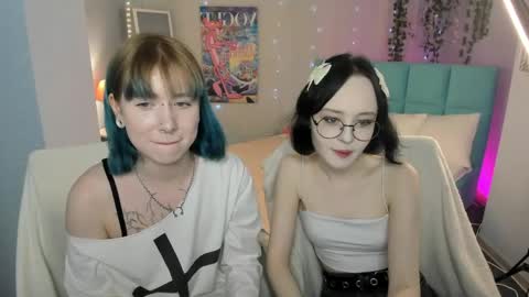 Lili online show from May 8, 2026, 11:26 am