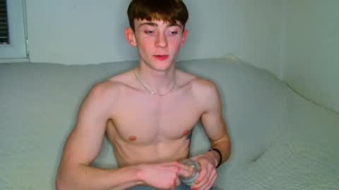 Snapshot of lilbearxxxx chatting on March 2, 2026, 4:03 am lilbearxxxx online show from March 2, 2026, 4:03 am