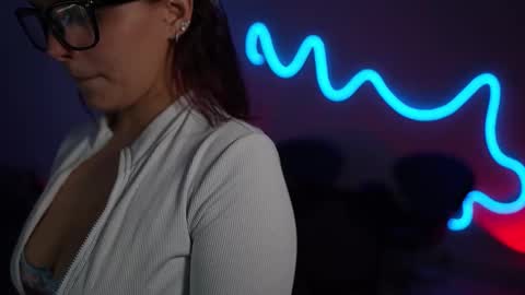 Rebecca online show from February 10, 2026, 6:39 am