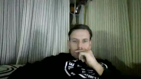 Snapshot of lildeer1980 chatting on March 14, 2026, 2:06 am lildeer1980 online show from March 14, 2026, 2:06 am