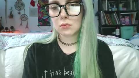 emily ryanson online show from December 16, 2024, 5:22 pm