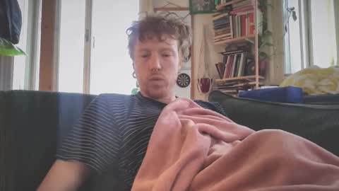 lilginge1 online show from January 14, 2026, 9:26 am