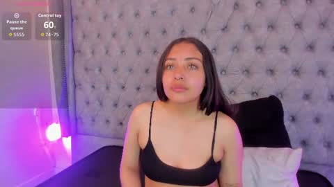 Snapshot of lili_cam_ chatting on July 6, 2026, 8:22 pm lili cam online show from July 6, 2026, 8:22 pm