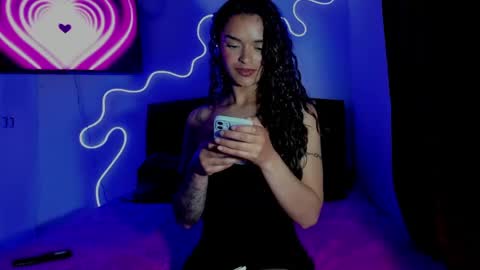 Snapshot of lili_evanss chatting on May 15, 2026, 11:01 pm lili_evanss online show from May 15, 2026, 11:01 pm