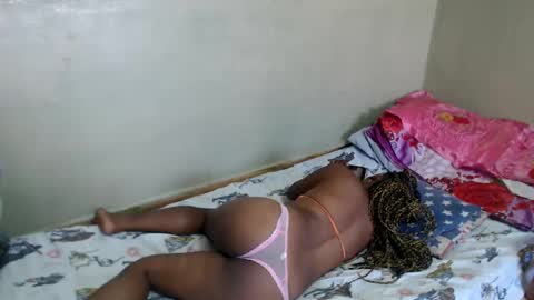 liliah online show from January 21, 2025, 11:56 am