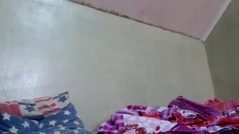 liliah online show from February 15, 2025, 7:49 am