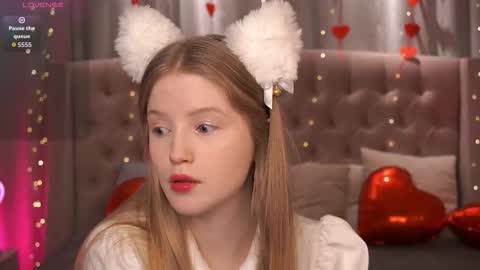 Lilian online show from February 15, 2026, 12:14 pm