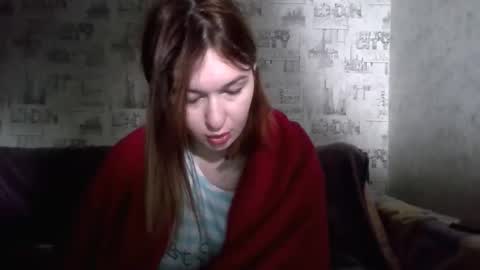 liliawoolf online show from October 4, 2025, 6:22 am