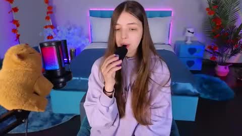 Lili Bakery online show from October 28, 2025, 12:58 am