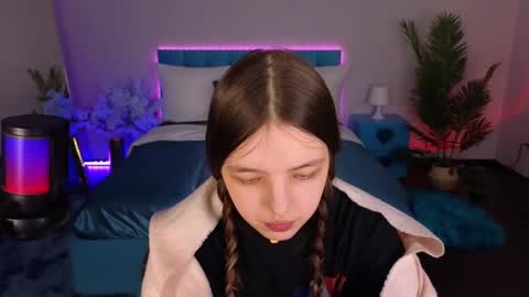 Lili Bakery online show from February 20, 2026, 6:26 am