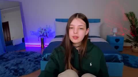 Lili Bakery online show from April 11, 2026, 2:49 am