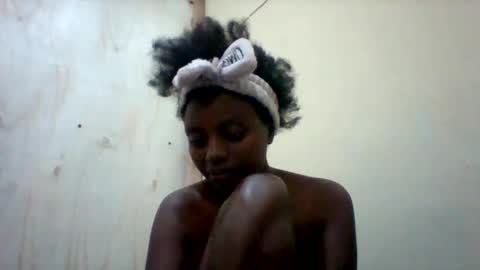 Snapshot of liligal chatting on June 4, 2026, 4:51 am liligal online show from June 4, 2026, 4:51 am