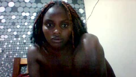 Snapshot of liligal chatting on June 12, 2026, 7:57 pm liligal online show from June 12, 2026, 7:57 pm