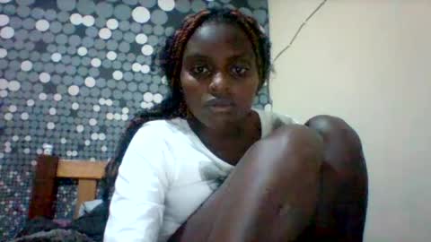 Snapshot of liligal chatting on June 19, 2026, 7:39 pm liligal online show from June 19, 2026, 7:39 pm