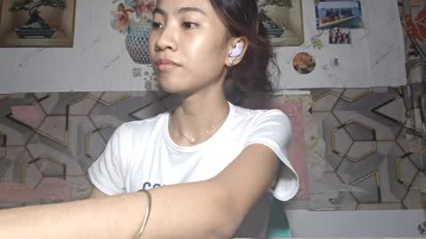 Snapshot of lililaban chatting on May 29, 2026, 4:16 pm Evelyn online show from May 29, 2026, 4:16 pm