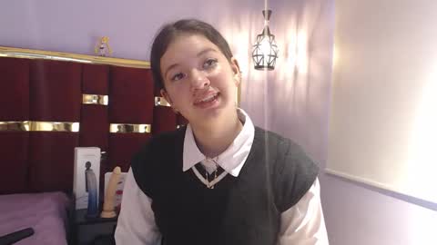 lilimini online show from March 24, 2026, 7:08 pm