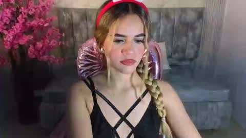 Lilith  online show from November 27, 2025, 3:19 am