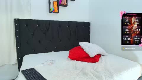 Lilith online show from November 8, 2025, 3:18 am