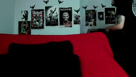 Snapshot of lilith_deveraux_ chatting on June 12, 2026, 4:39 pm MISTRESS LILITH online show from June 12, 2026, 4:39 pm
