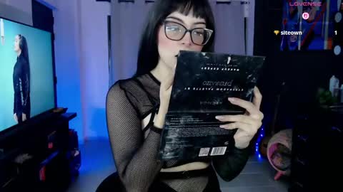 lilith online show from April 21, 2026, 12:12 am