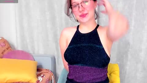 Snapshot of lilith_lutherlow chatting on October 5, 2025, 5:55 pm lilith online show from October 5, 2025, 5:55 pm