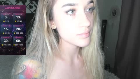 Lilith Parker online show from December 4, 2024, 2:53 am