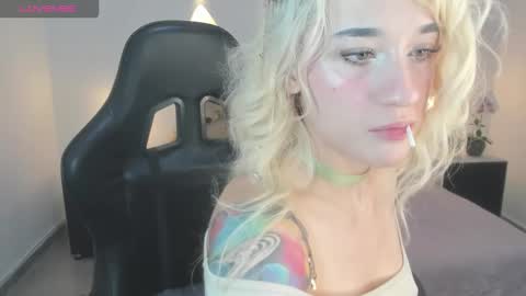 Lilith Parker online show from November 14, 2025, 8:29 pm