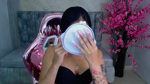 Snapshot of lilith_petit_sub chatting on January 14, 2025, 6:49 pm Lilith  online show from January 14, 2025, 6:49 pm