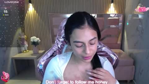 Snapshot of lilith_petit_sub chatting on February 11, 2025, 8:20 pm Lilith  online show from February 11, 2025, 8:20 pm