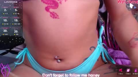 Snapshot of lilith_petit_sub chatting on February 19, 2025, 5:27 pm Lilith  online show from February 19, 2025, 5:27 pm