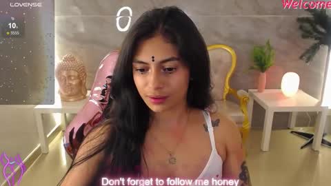 Snapshot of lilith_petit_sub chatting on February 23, 2025, 9:00 am Lilith  online show from February 23, 2025, 9:00 am