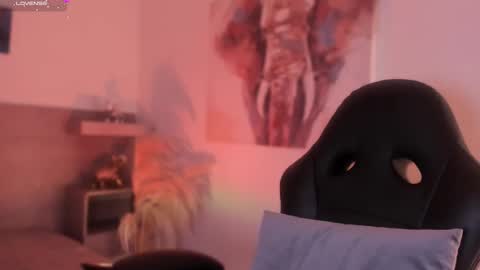 Snapshot of lilith_sage_ chatting on February 19, 2025, 11:38 am lilith_sage_ online show from February 19, 2025, 11:38 am