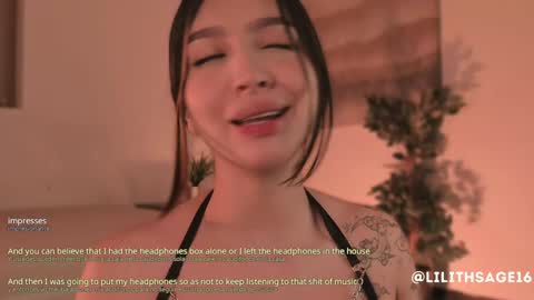 Snapshot of lilith_sage_ chatting on September 18, 2025, 12:18 pm lilith_sage_ online show from September 18, 2025, 12:18 pm