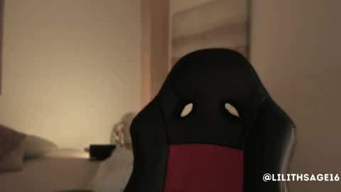 Snapshot of lilith_sage_ chatting on October 22, 2025, 11:54 am lilith_sage_ online show from October 22, 2025, 11:54 am
