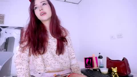 Snapshot of lilith_skinny1 chatting on October 12, 2025, 3:22 pm Lilith online show from October 12, 2025, 3:22 pm