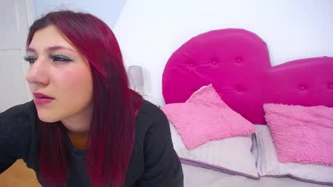 Lilith Smith online show from February 2, 2025, 4:37 am