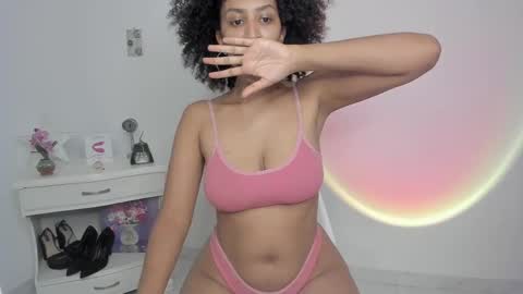 Alejandra  online show from September 10, 2025, 4:12 am