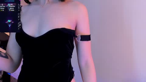 Snapshot of lilithcary chatting on March 2, 2025, 12:42 am Lilith online show from March 2, 2025, 12:42 am